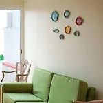 Villa Renovated Traditional House W 3br & Outdoor Space *