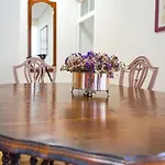 Renovated Traditional House W 3br & Outdoor Space Villa