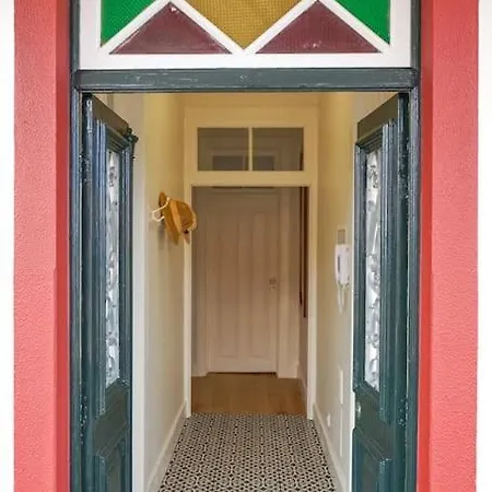 Renovated Traditional House W 3br & Outdoor Space Funchal (Madeira)