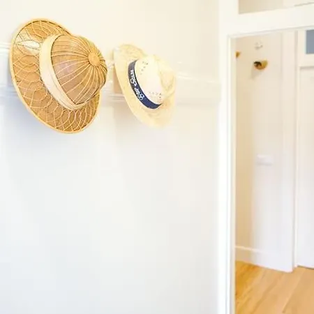 Вилла Renovated Traditional House W 3br & Outdoor Space Фуншал