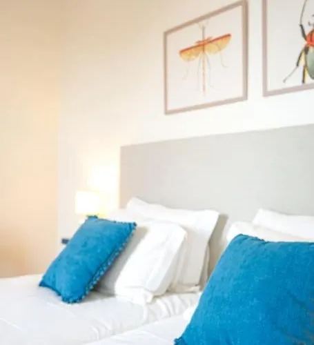 Renovated Traditional House W 3br & Outdoor Space * Φουνκάλ