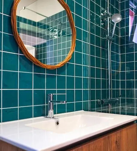 Renovated Traditional House W 3br & Outdoor Space Βίλα *